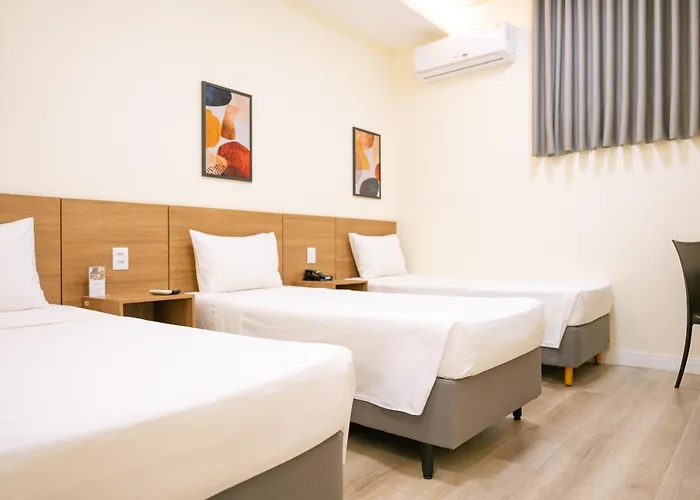 Hotel Equinocios Executive